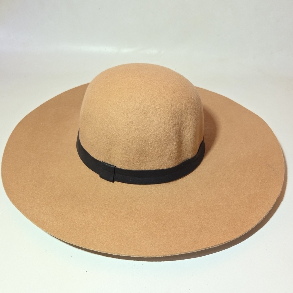 Wallaroo Aspen Wool Fedora Boho Classic Neutral Minimalist Indie Women's Hat.